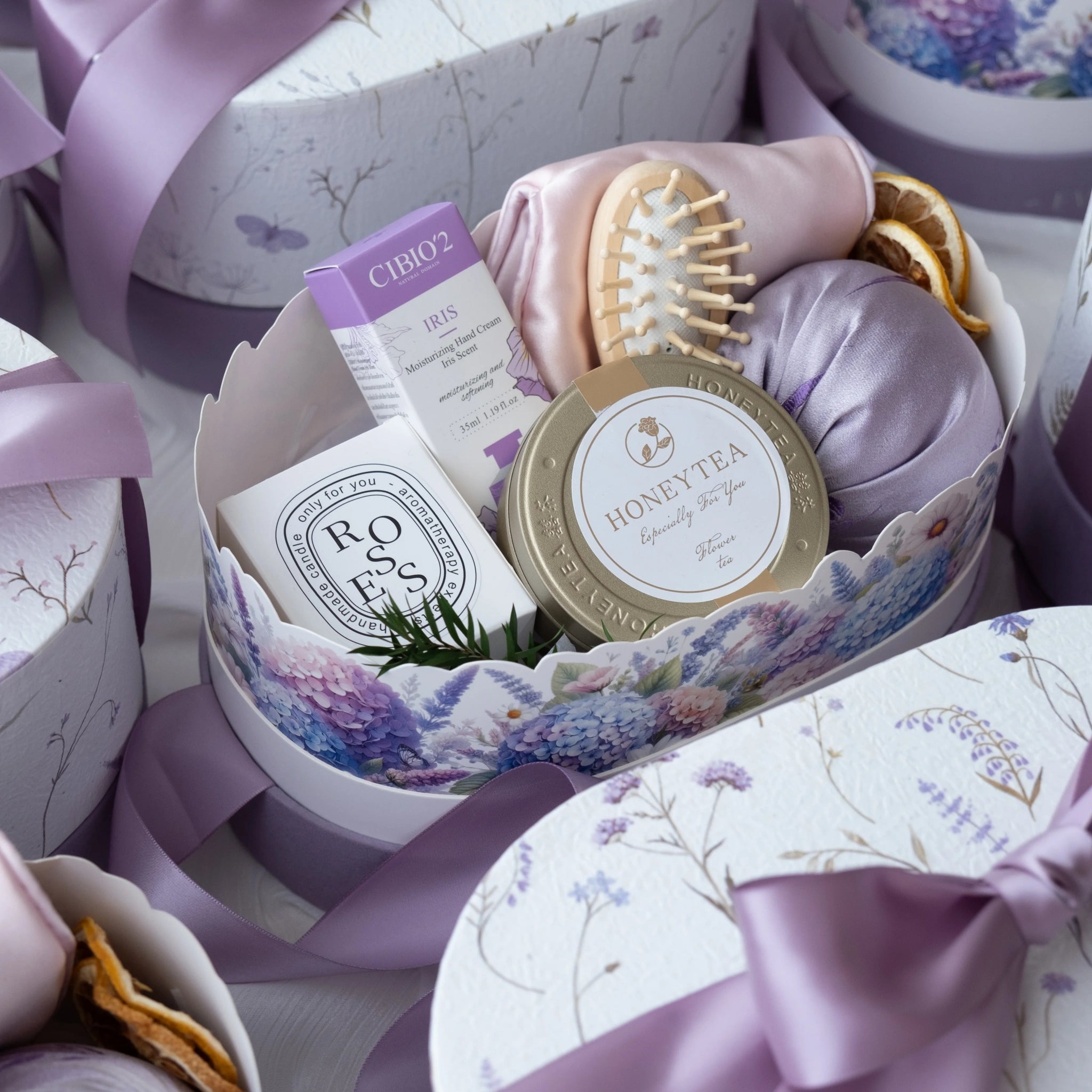 Hydrangea Haven Gift Box