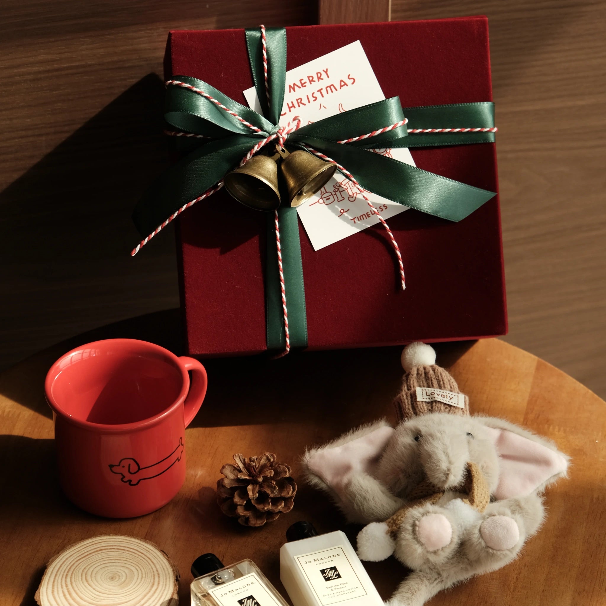 Holiday Hug Gift Box